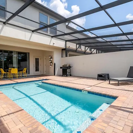 Fabulous 5Br Townhome Pet Friendly - Private Pool - Windsor Island